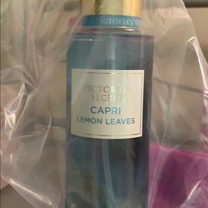BNWT Victoria secret CAPRI LEMON LEAVES .....